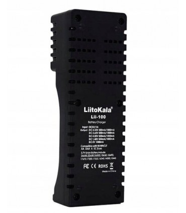 LiitoKala Lii-100 baterijų pakrovėjas. Galima naudoti kaip rezervinį kroviklį telefonui