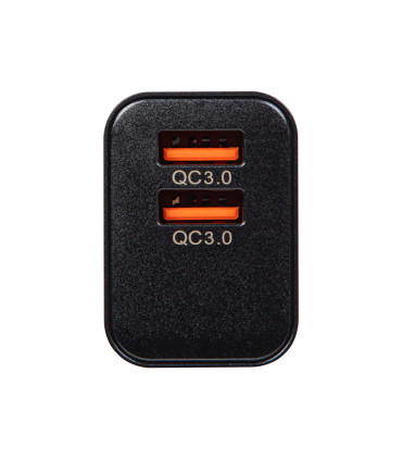 copy of Įkroviklis  su  lizdu USB C palaiko greitą krovimą PD 3.0    DC5V /3A, DC 9V / 2A, DC 12V / 1,5A (PD) max. 20W